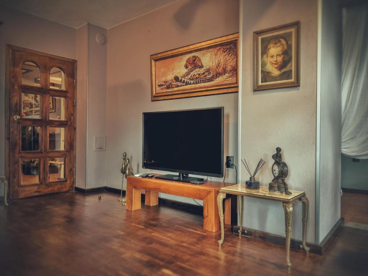 Тhe Bohemian Lodge-Entire House With Sauna Велико-Тырново Экстерьер фото